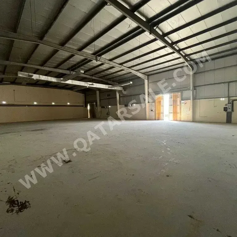 Warehouses & Stores - Doha  - Industrial Area