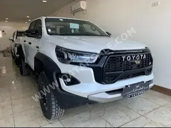  Toyota  Hilux  GR Sport  2024  Automatic  0 Km  6 Cylinder  Four Wheel Drive (4WD)  Pick Up  White  With Warranty