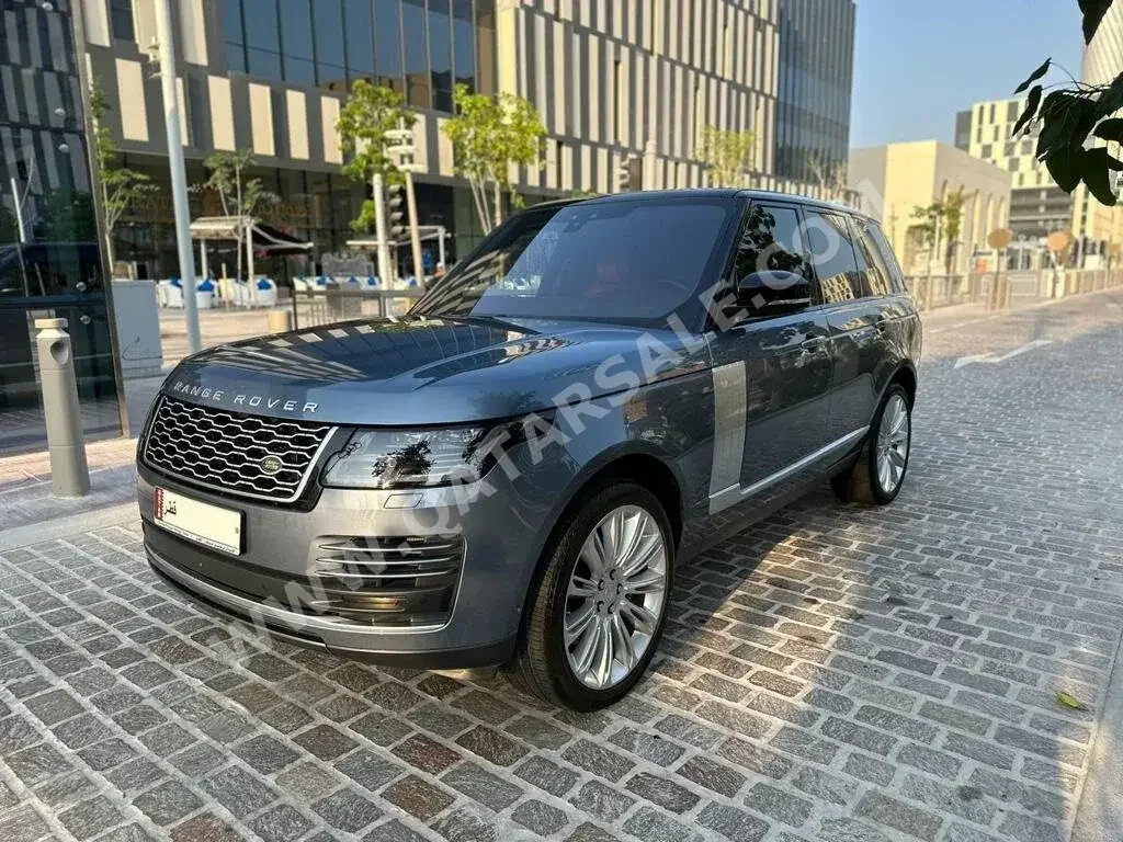 Land Rover Range Rover Vogue SE Sky Blue 2020 For Sale in Qatar