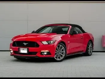 Ford  Mustang  GT  2015  Automatic  25,000 Km  8 Cylinder  Rear Wheel Drive (RWD)  Coupe / Sport  Red