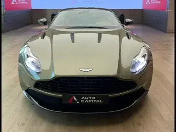 Aston Martin  DB  11  2017  Automatic  30,000 Km  8 Cylinder  Rear Wheel Drive (RWD)  Coupe / Sport  Green  With Warranty