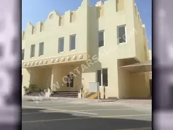Family Residential  - Not Furnished  - Al Daayen  - Al Sakhama  - 4 Bedrooms