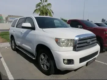 Toyota  Sequoia  2009  Automatic  205,000 Km  8 Cylinder  Four Wheel Drive (4WD)  SUV  White