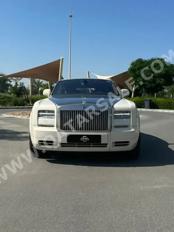 Rolls-Royce  Phantom  Coupe  2013  Automatic  21,000 Km  12 Cylinder  All Wheel Drive (AWD)  Coupe / Sport  White