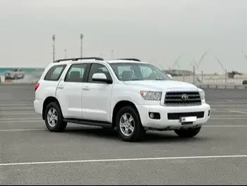 Toyota  Sequoia  SR5  2011  Automatic  264,000 Km  8 Cylinder  Four Wheel Drive (4WD)  SUV  White