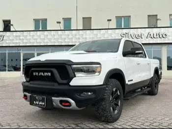 Dodge  Ram  Rebel  2019  Automatic  44,000 Km  8 Cylinder  Four Wheel Drive (4WD)  Pick Up  White  With Warranty