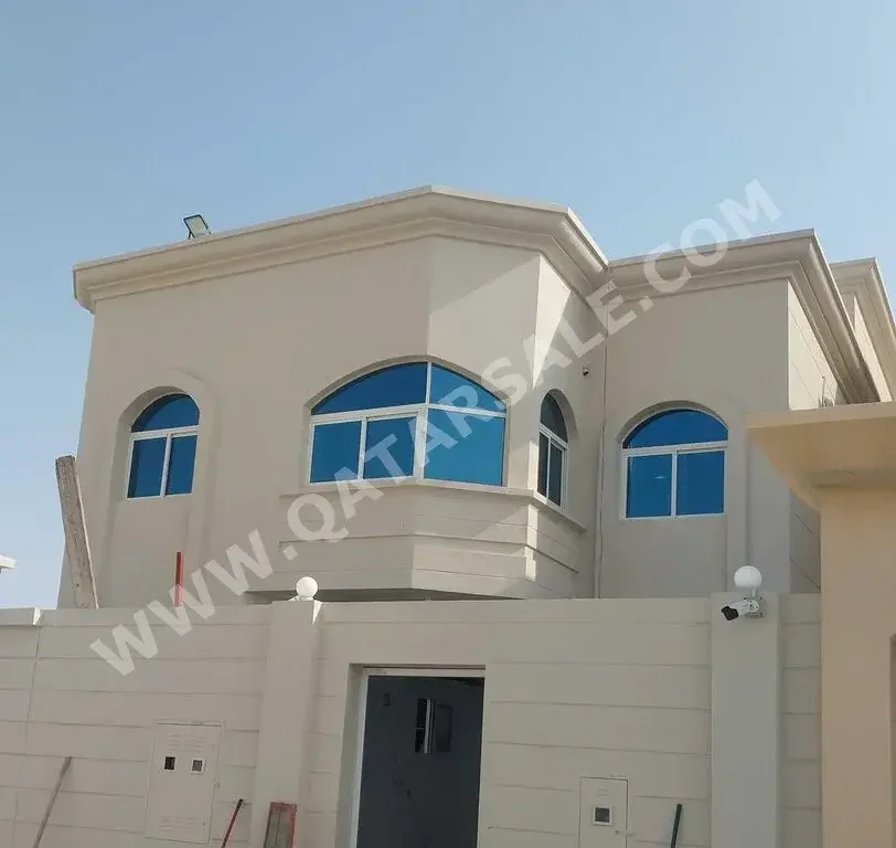 Family Residential For Rent Al Daayen Al Sakhama 6 Bedrooms