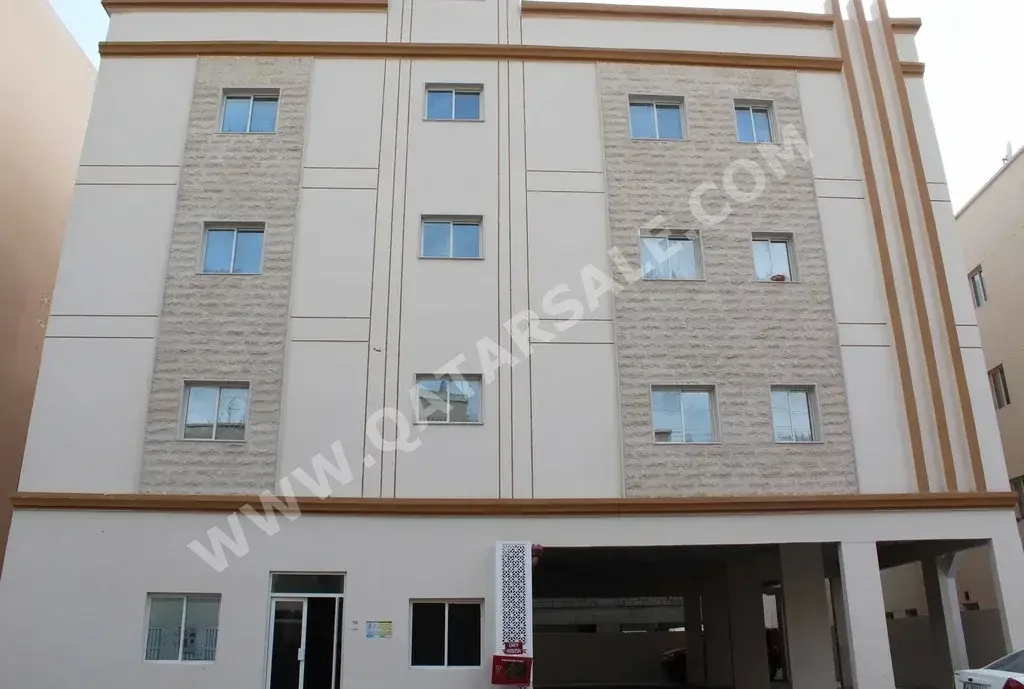 2 Bedrooms Apartment For Rent in Doha Fereej Bin Omran