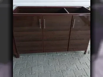 Kitchen Cabinets & Drawers - Brown  - Qatar