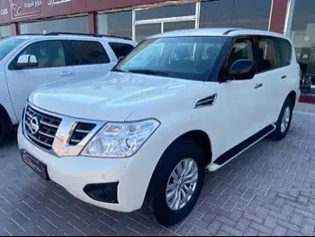 Nissan  Patrol  XE  2017  Automatic  164,000 Km  6 Cylinder  Four Wheel Drive (4WD)  SUV  White