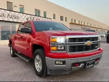 Chevrolet  Silverado  LT  2014  Automatic  99,000 Km  8 Cylinder  Four Wheel Drive (4WD)  Pick Up  Red