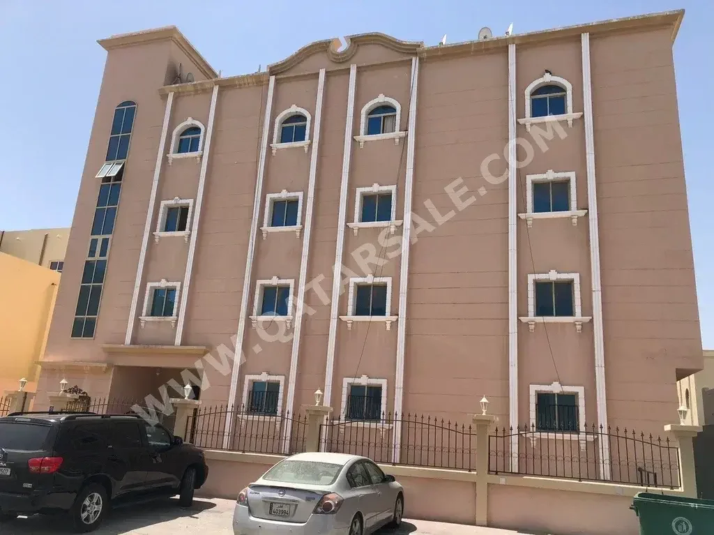 2 Bedrooms Apartment For Rent in Al Wakrah Al Wakrah