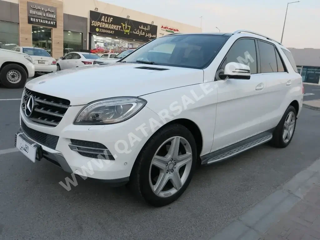 Mercedes-Benz  ML  400  2015  Automatic  127,000 Km  6 Cylinder  All Wheel Drive (AWD)  SUV  White