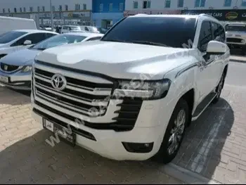 Toyota  Land Cruiser  GXR Twin Turbo  2022  Automatic  26,000 Km  6 Cylinder  Four Wheel Drive (4WD)  SUV  White  With Warranty