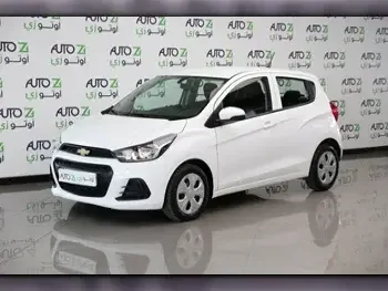 Chevrolet  Spark  2019  Automatic  340,000 Km  4 Cylinder  Front Wheel Drive (FWD)  Hatchback  White