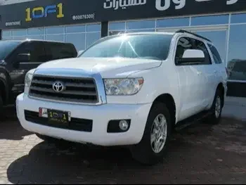 Toyota  Sequoia  SR5  2015  Automatic  366,000 Km  8 Cylinder  Four Wheel Drive (4WD)  SUV  White