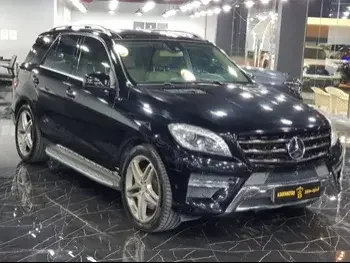Mercedes-Benz  ML  400  2015  Automatic  88,000 Km  6 Cylinder  All Wheel Drive (AWD)  SUV  Black