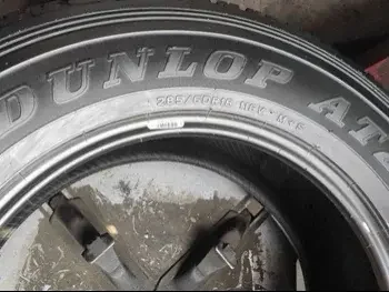 Tire & Wheels Dunlop Made in Japan /  4 Seasons  Rim Included  18 mm  18"