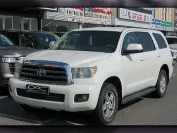 Toyota  Sequoia  2015  Automatic  264,000 Km  8 Cylinder  Four Wheel Drive (4WD)  SUV  White