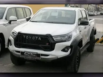 Toyota  Hilux  GR Sport  2024  Automatic  800 Km  6 Cylinder  Four Wheel Drive (4WD)  Pick Up  White  With Warranty