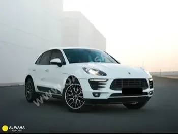 Porsche  Macan  2018  Automatic  78,000 Km  4 Cylinder  All Wheel Drive (AWD)  SUV  White