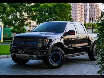 Ford  Raptor  SVT  2014  Automatic  150,000 Km  8 Cylinder  Four Wheel Drive (4WD)  Pick Up  Black