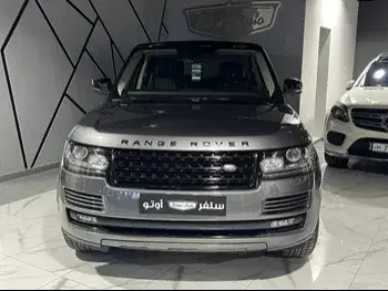 Land Rover  Range Rover  Vogue HSE  2014  Automatic  142,000 Km  8 Cylinder  Four Wheel Drive (4WD)  SUV  Gray