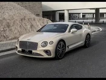 Bentley  Continental  GT  2019  Automatic  28,000 Km  12 Cylinder  All Wheel Drive (AWD)  Coupe / Sport  Beige