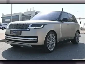 Land Rover  Range Rover  Vogue First Edition  2022  Automatic  27,000 Km  8 Cylinder  Four Wheel Drive (4WD)  SUV  Beige  With Warranty
