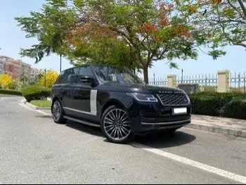 Land Rover  Range Rover  Vogue SE  2020  Automatic  49,000 Km  8 Cylinder  Four Wheel Drive (4WD)  SUV  Black