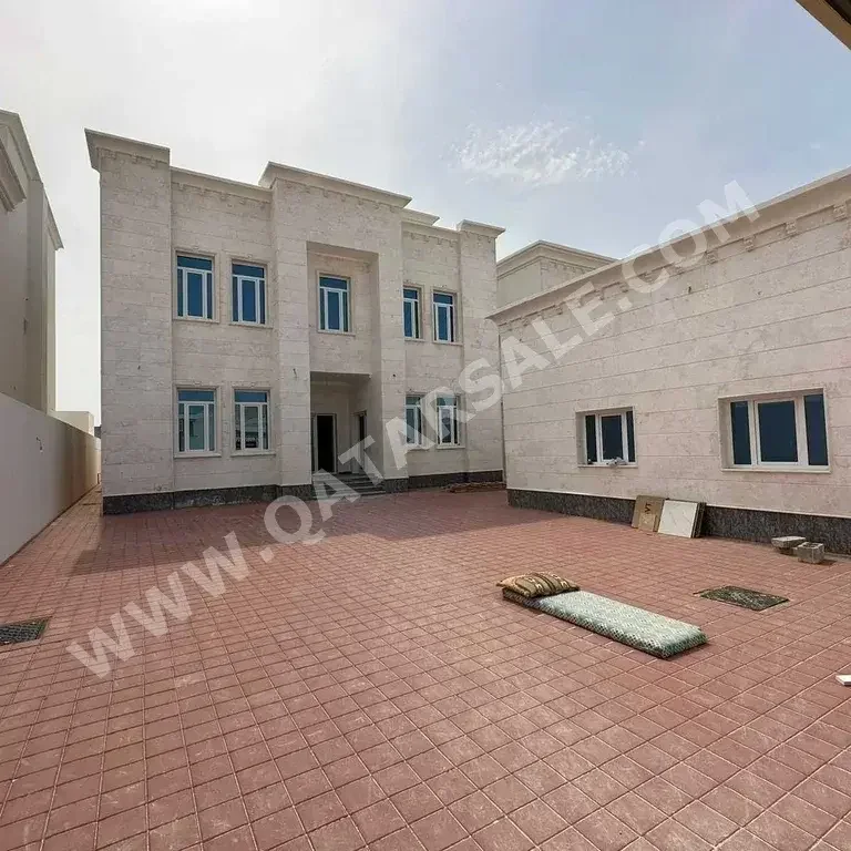 Family Residential  - Not Furnished  - Umm Salal  - Umm Al Amad  - 8 Bedrooms