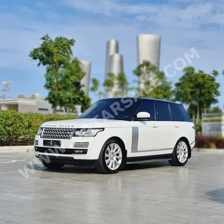 Land Rover  Range Rover  Vogue Super charged  2014  Automatic  189,000 Km  8 Cylinder  Four Wheel Drive (4WD)  SUV  White