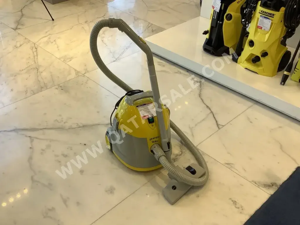Generalco  Yellow /  Stick Vacuum