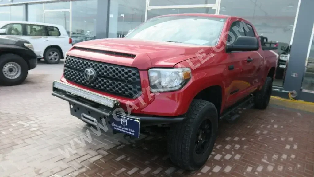 Toyota  Tundra  SR5  2021  Automatic  62,000 Km  8 Cylinder  Four Wheel Drive (4WD)  Pick Up  Red  With Warranty