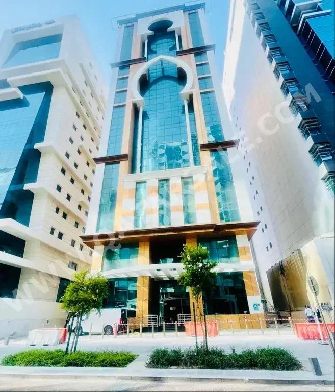 مكاتب تجارية - غير مفروشة  - الدوحة  - فريج الهتمي