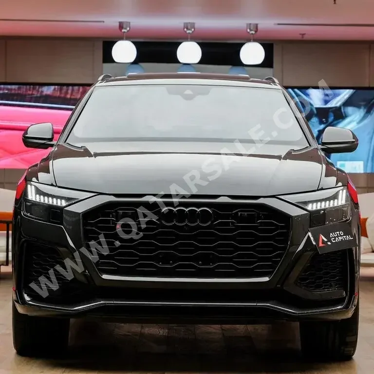  Audi  Q8  RS  2022  Automatic  12,000 Km  8 Cylinder  Four Wheel Drive (4WD)  SUV  Black  With Warranty