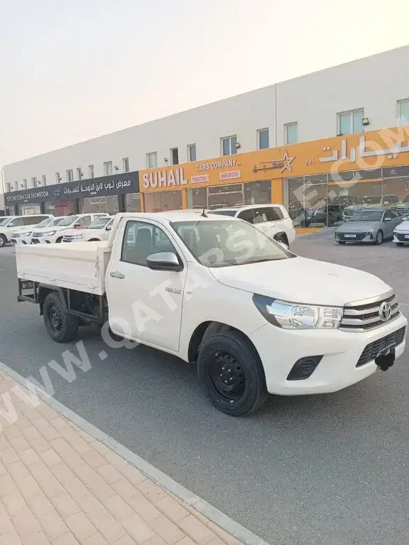 Toyota  Hilux  2021  Manual  0 Km  4 Cylinder  Front Wheel Drive (FWD)  Pick Up  White  With Warranty