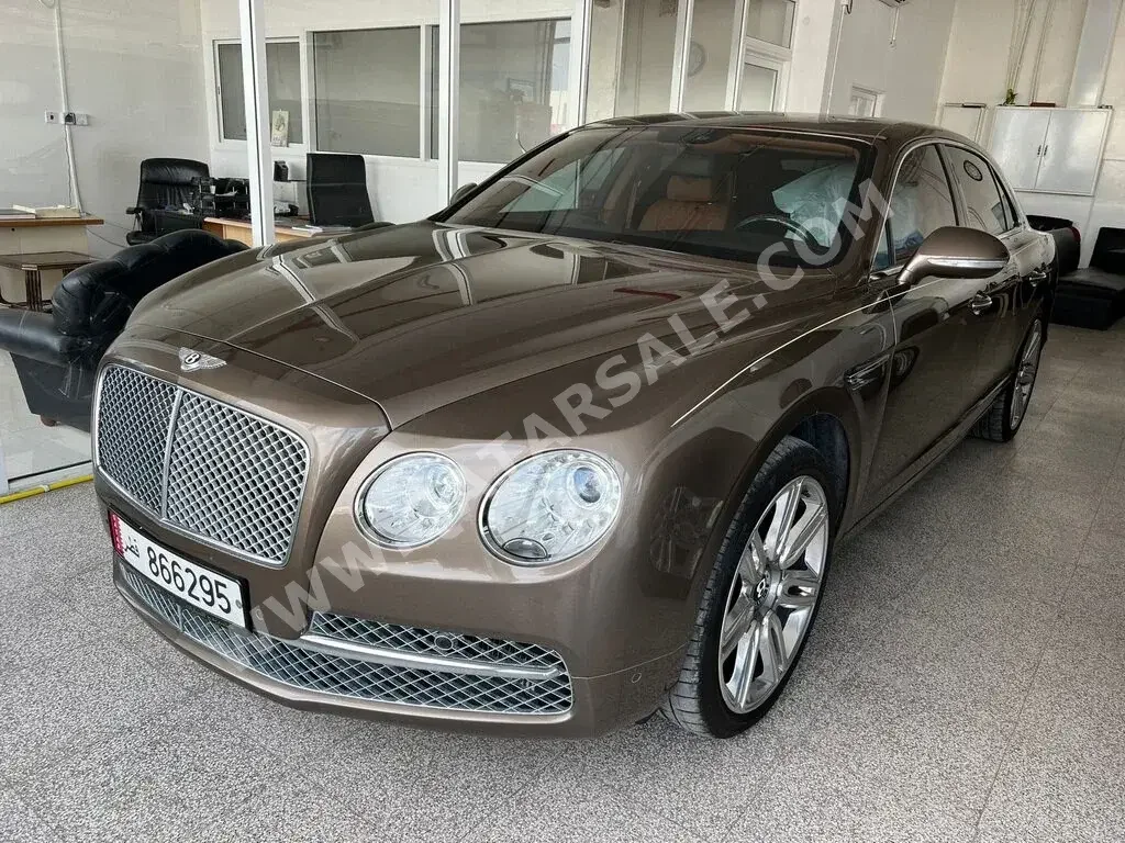 Bentley  GT  Speed  2016  Automatic  33,000 Km  12 Cylinder  All Wheel Drive (AWD)  Coupe / Sport  Brown