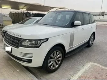 Land Rover  Range Rover  HSE  2014  Automatic  203,000 Km  8 Cylinder  Four Wheel Drive (4WD)  SUV  White
