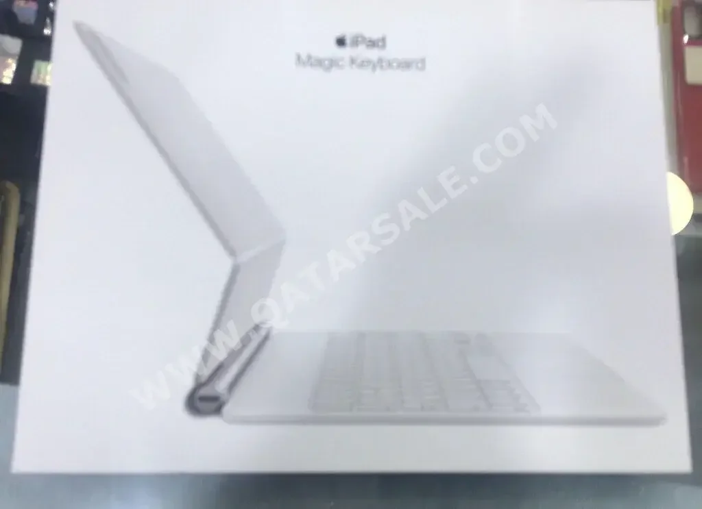 iPad & Tablet Keyboards White  Apple /  iPad