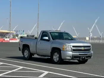  Chevrolet  Silverado  2011  Automatic  157,000 Km  8 Cylinder  Four Wheel Drive (4WD)  Pick Up  Silver  With Warranty