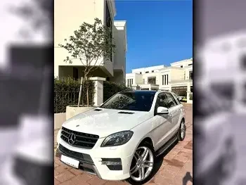 Mercedes-Benz  ML  400 AMG  2015  Automatic  69,000 Km  6 Cylinder  Four Wheel Drive (4WD)  SUV  White  With Warranty