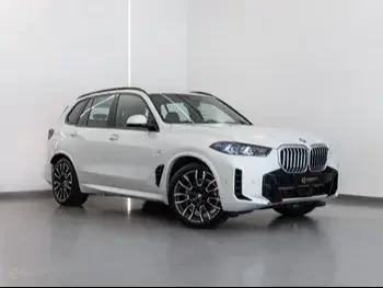 BMW  X-Series  X5 40i  2024  Automatic  4,000 Km  6 Cylinder  Four Wheel Drive (4WD)  SUV  White  With Warranty