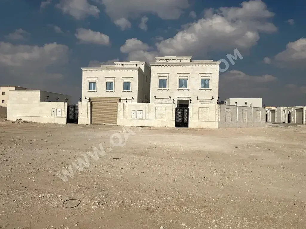 Family Residential  - Not Furnished  - Umm Salal  - Umm Al Amad  - 8 Bedrooms  - Includes Water & Electricity