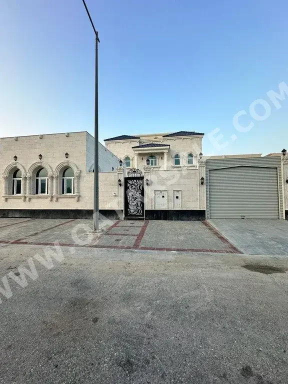 Family Residential  - Not Furnished  - Al Daayen  - Al Sakhama  - 9 Bedrooms
