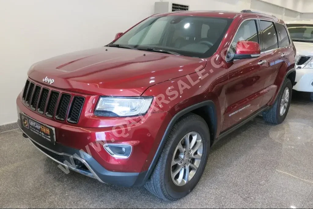 Jeep  Grand Cherokee  Limited  2015  Automatic  102,000 Km  8 Cylinder  Four Wheel Drive (4WD)  SUV  Red