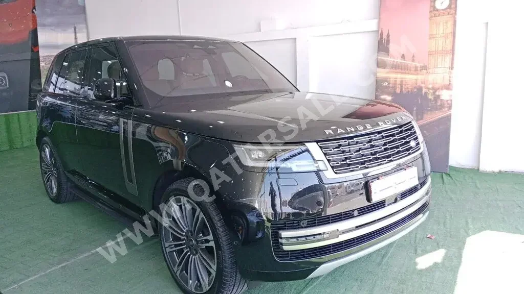 Land Rover  Range Rover  Vogue  2023  Automatic  0 Km  6 Cylinder  Four Wheel Drive (4WD)  SUV  Black  With Warranty