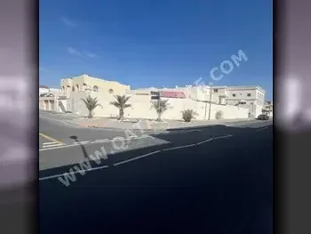 Family Residential  - Not Furnished  - Al Rayyan  - Izghawa  - 5 Bedrooms  - Includes Water & Electricity