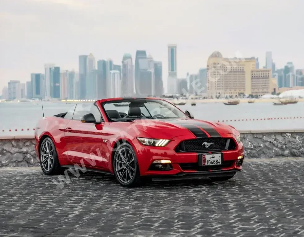 Ford  Mustang  GT  2016  Automatic  30,000 Km  8 Cylinder  Rear Wheel Drive (RWD)  Convertible  Red