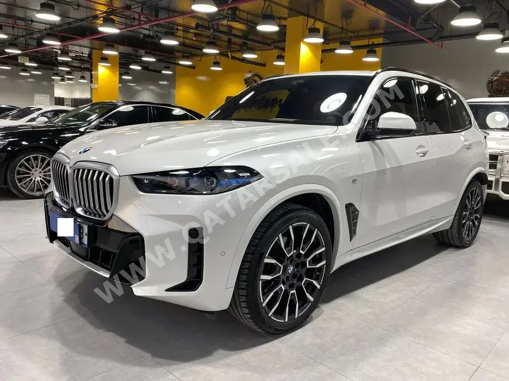 BMW  X-Series  X5  2024  Automatic  3,610 Km  6 Cylinder  Four Wheel Drive (4WD)  SUV  White  With Warranty